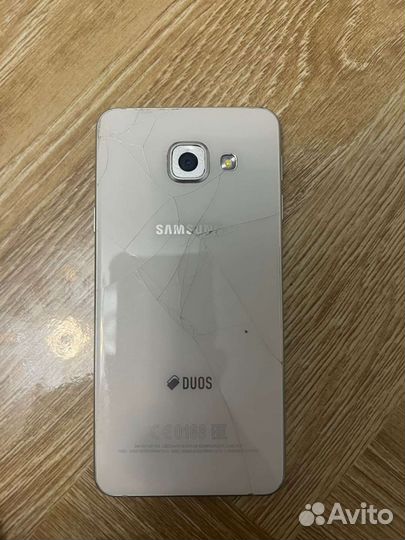 Телефон Samsung a3