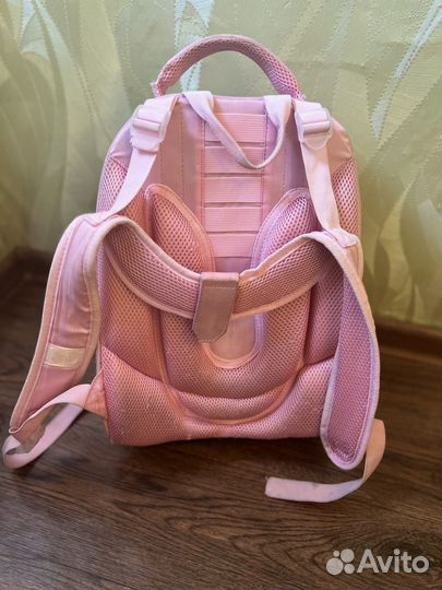 Школьный рюкзак