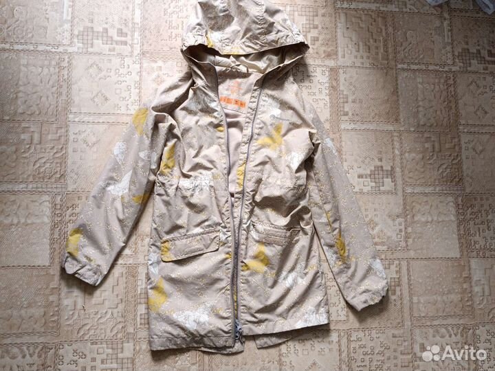 Ветровка для девочки