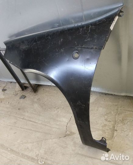Крыло переднее левое fiat punto 04-05