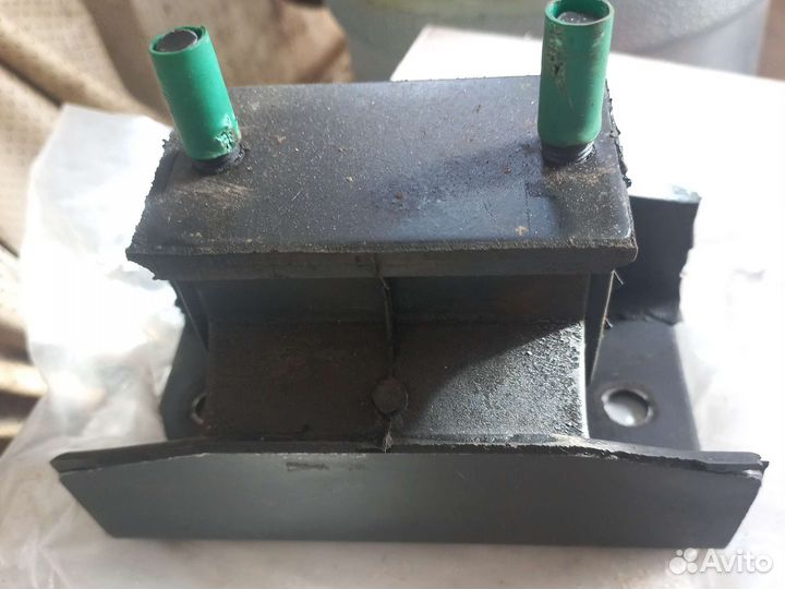 Подушка кпп Hover H3