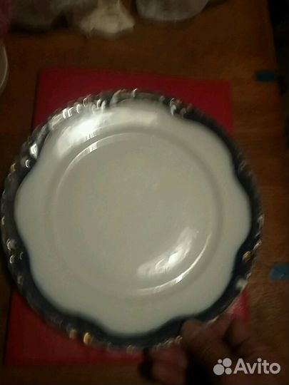 Фарфоровая тарелка.Куэнецов.Вензель А Е