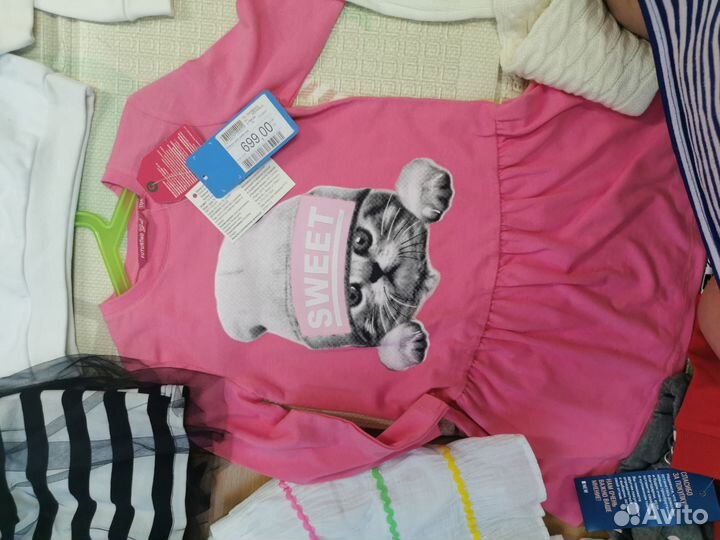 Новая одежда р. 104 для девочки, двойни близнецов