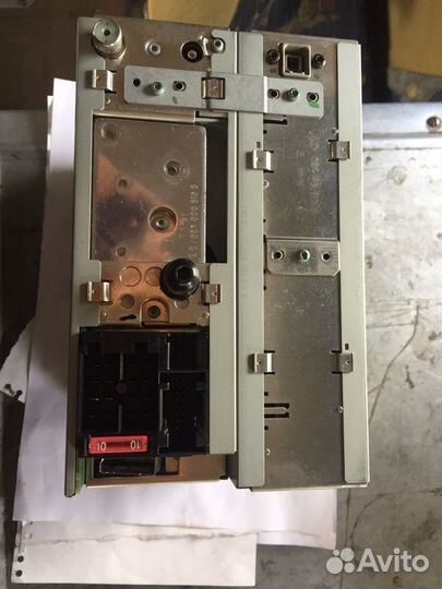 Автомагнитола на мерседес W210/W208