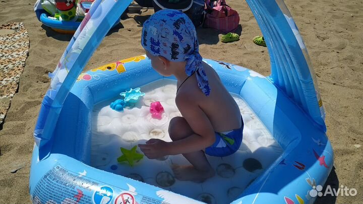 Надувной бассейн с крышей