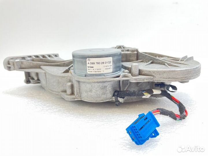 Привод крышки багажника Mercedes-Benz Glc X253