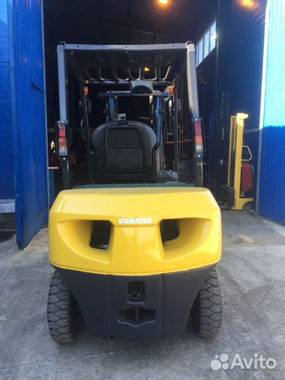 Вилочный погрузчик Komatsu FD25T-17, 2008