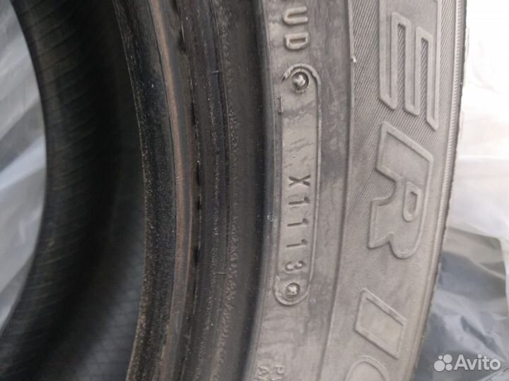 Dunlop SP Winter Ice 01 215/55 R16