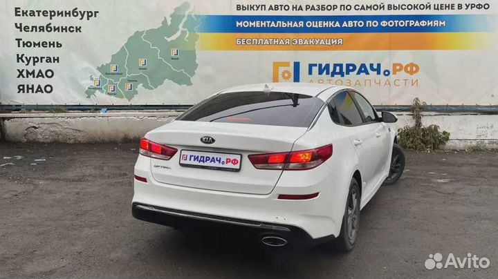 Замок двери передней правой Kia Optima (JF) 81320