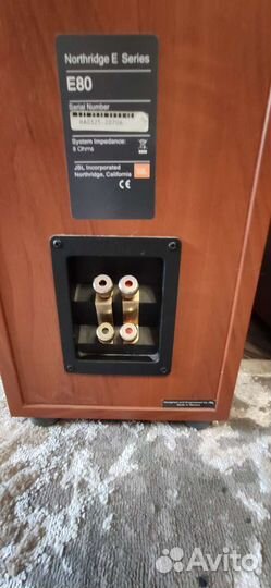 Акустические колонки JBL E80