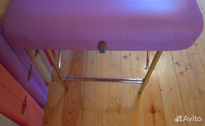 Массажный стол