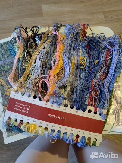 Незаконченная вышивка крестиком