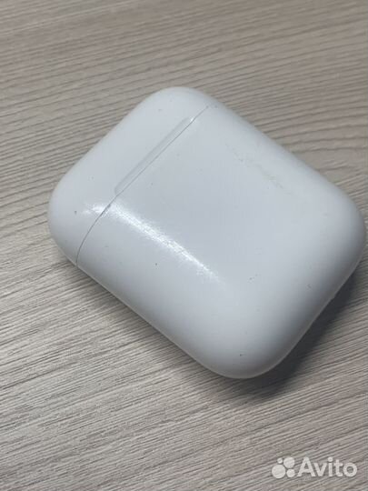 Беспроводные наушники apple airpods 1