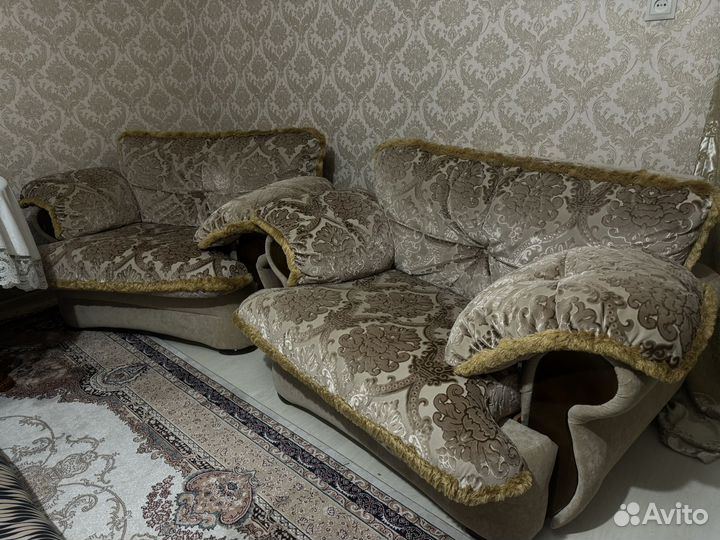 Диваны и холлы бу