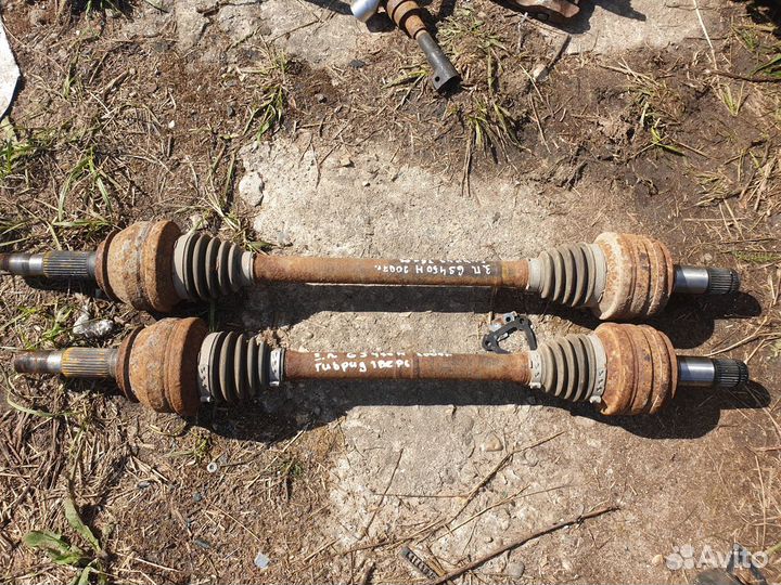 Полуось привод задний левый правый lexus gs300 gs3