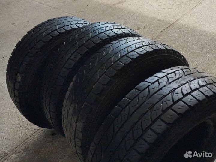 Yokohama Geolandar A/T-S G012 235/75 R15 104S