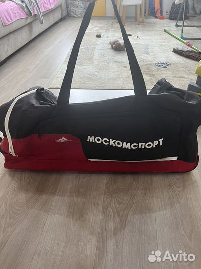 Хоккейный баул на колесах взрослый