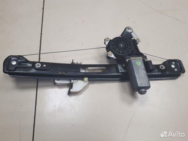 Стеклоподъемник электрический задний левый