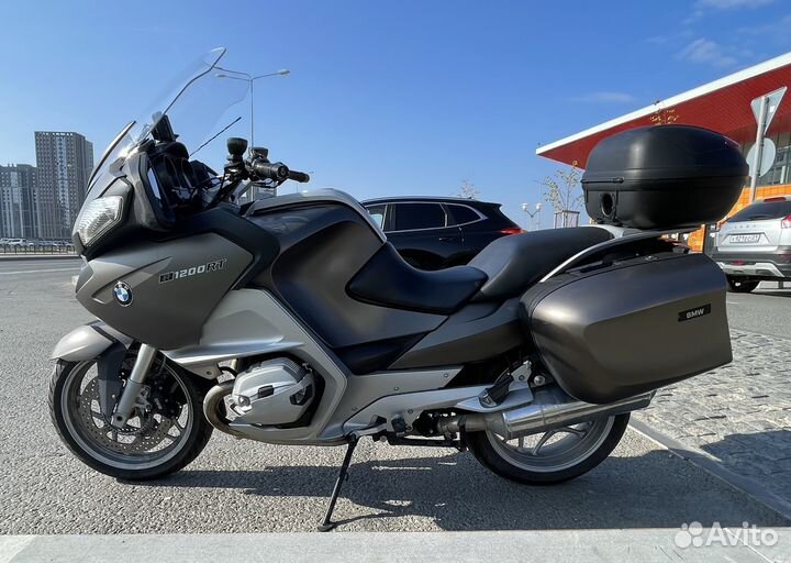 Продам мотоцикл BMW R1200RT