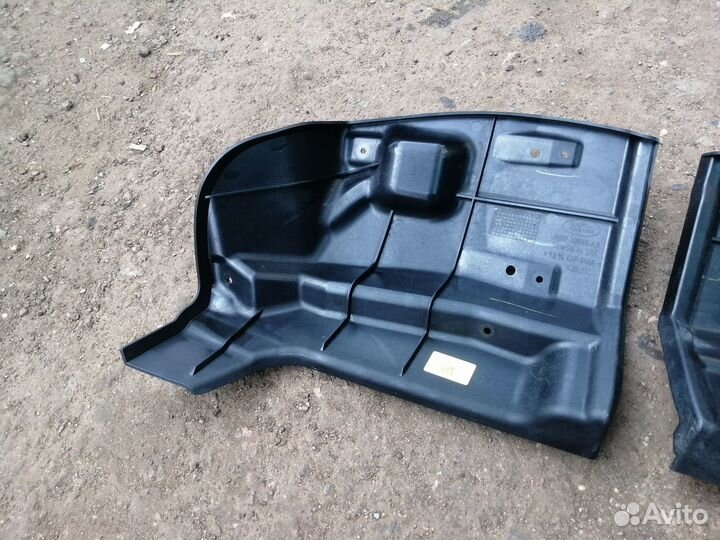 Тепловой экран заднего бампера Range Rover Sport 2