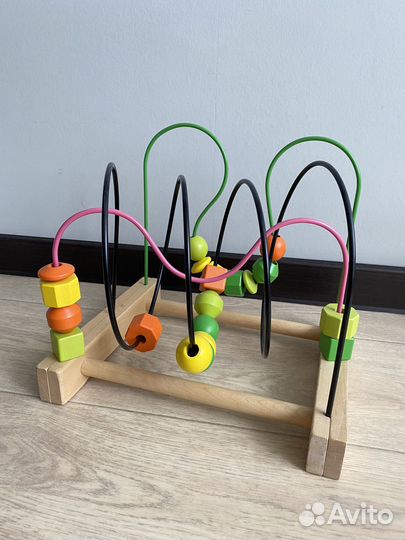 Игрушки IKEA лабиринт, сортер, пирамидка