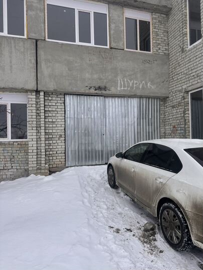 Здание, 600 м²