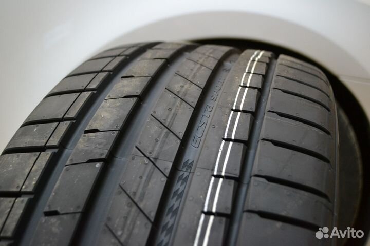 Kumho Ecsta Sport S PS72 255/45 R18 103Y