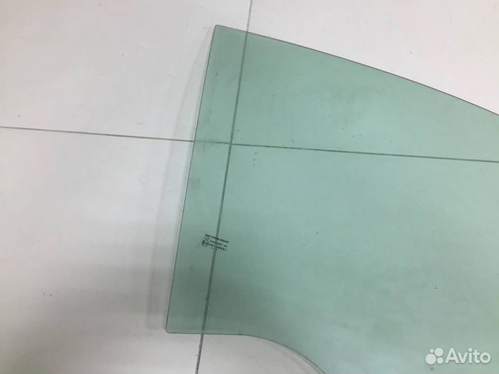 Стекло двери передней правой Renault Logan 2 2014