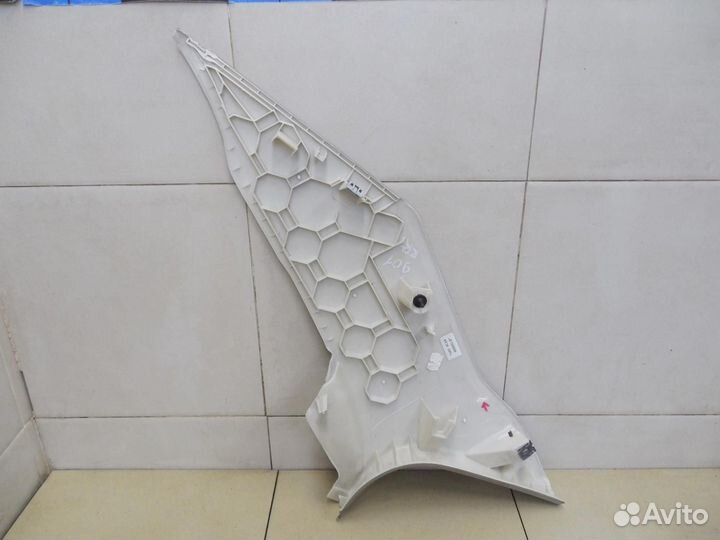 Обшивка стойки Jetta 2006-2011