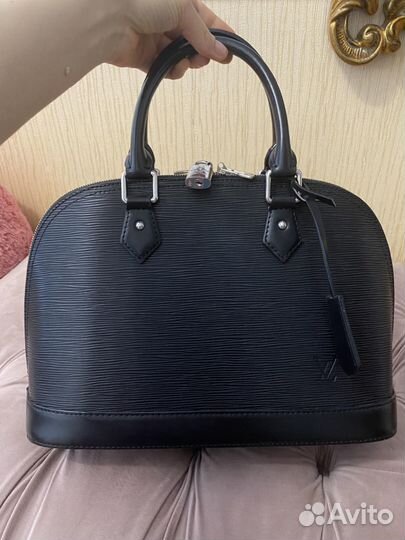 Сумка louis vuitton alma