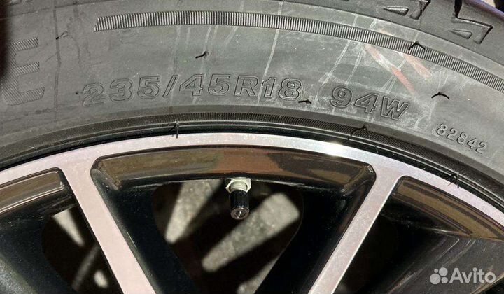 Колеса в сборе r18 летние