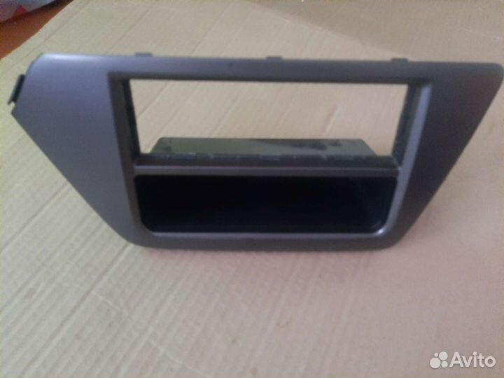 Рамка для магнитолы