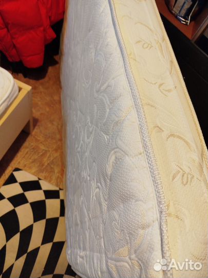 Кровать с матрасом бу