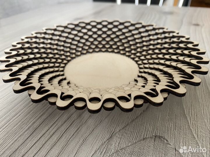 Конфетница деревянная 