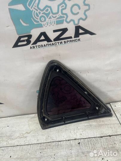 Форточка заднего левого крыла Hyundai Solaris