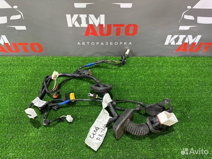 Проводка двери Kia Ceed 1 Ed Рест. универсал 1.6