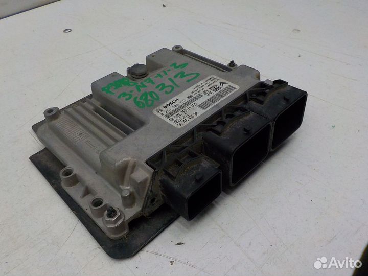 Блок управления двигателем Peugeot 3008 2010
