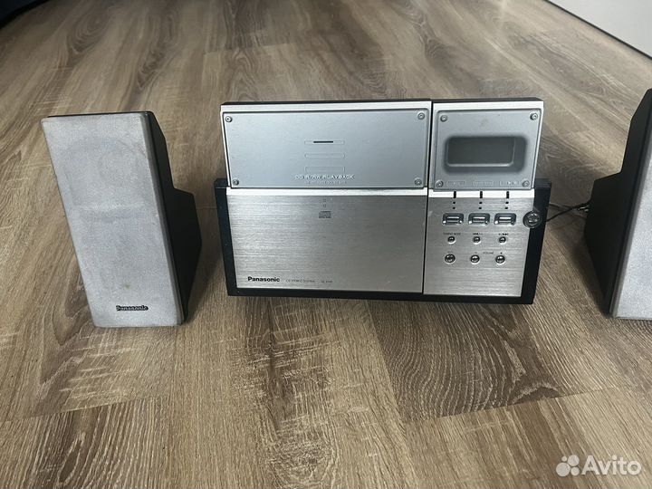 Музыкальный центр. Panasonic. SC-EN5