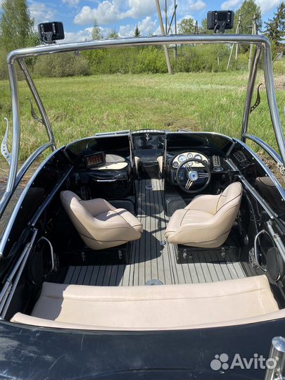 Экскурсии на катере по Казани