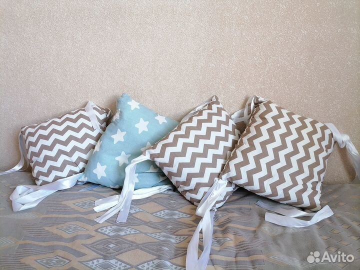 Бортики в детскую кроватку