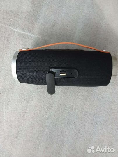 Блютуз колонка jbl