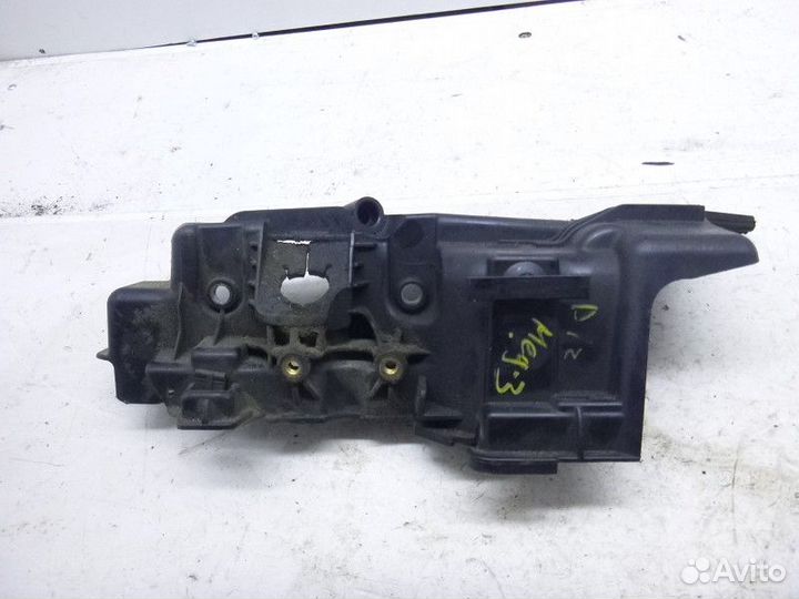 Кронштейн renault megane III 2009