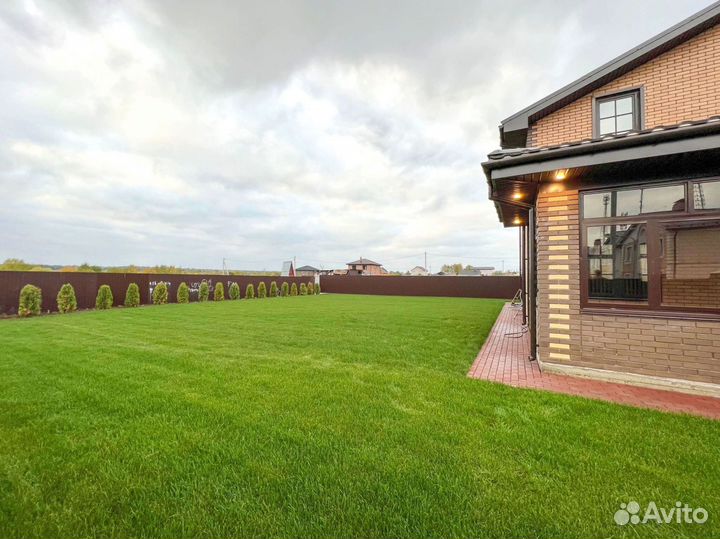 Рулонный газон для Вашего загородного дома