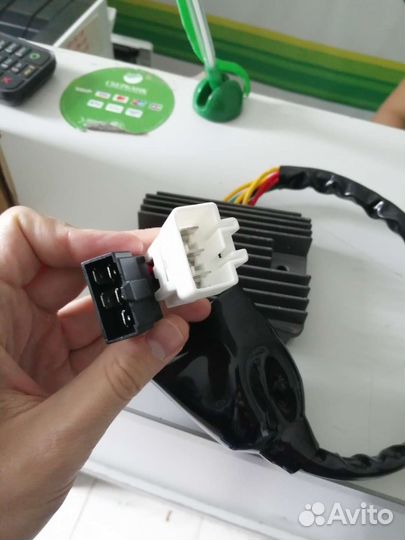 Реле регулятор honda CB400 x4 steed shadow vfr800