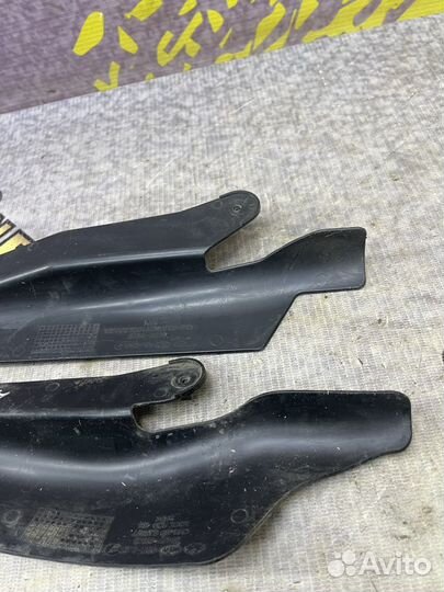 Накладка Кожух защитный замка двери Солярис Рио 3