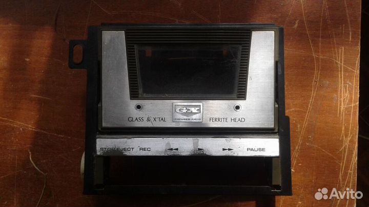 Панели от радиотехники, шильдики