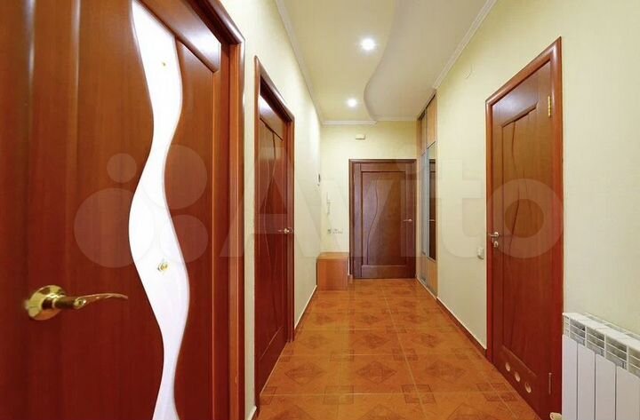 3-к. квартира, 120 м², 7/7 эт.