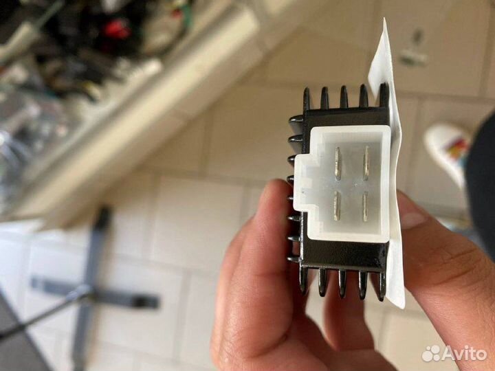 Реле регулятор напряжения (реле зарядки) 4Т TTR125