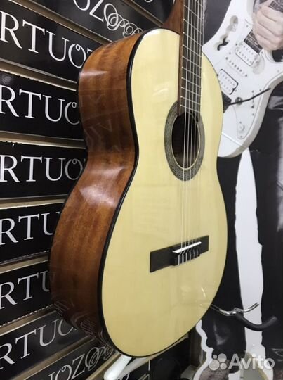Cort AC100SG классическая гитара 4/4 лак глянец