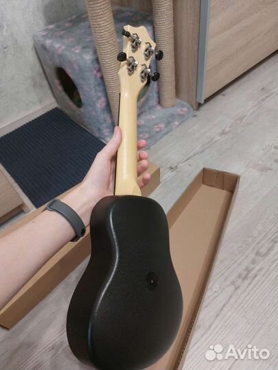 Укулеле Flight TUS-35BK. Практически новая